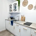 Coastal Comfort Апартаменты *