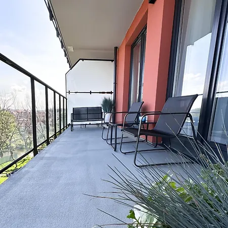 Coastal Comfort Apartman *