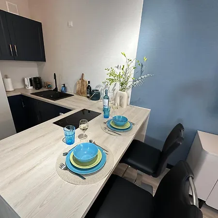 Coastal Comfort Apartment